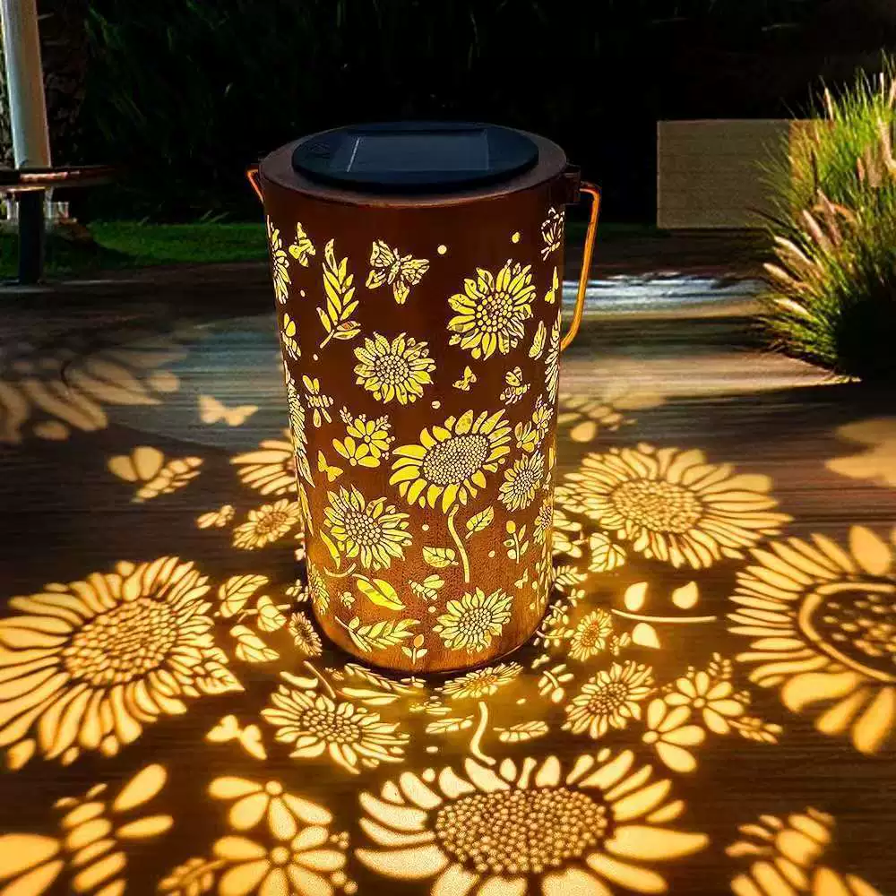 🌞Farbenfrohe, solarbetriebene Gartenlaterne mit Sonnenblumen-Lichteffekt