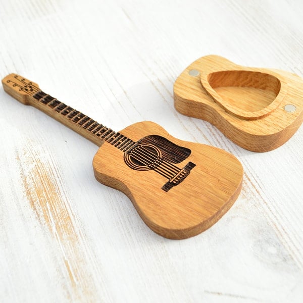 🎁Akustikgitarren-Plektrumbox aus Holz🎸