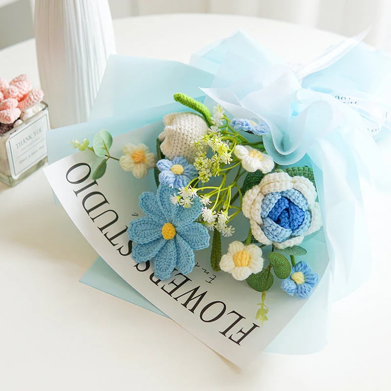 💕Muttertags-Sonderangebot💕Handgefertigter, zarter Häkelblumenstrauß