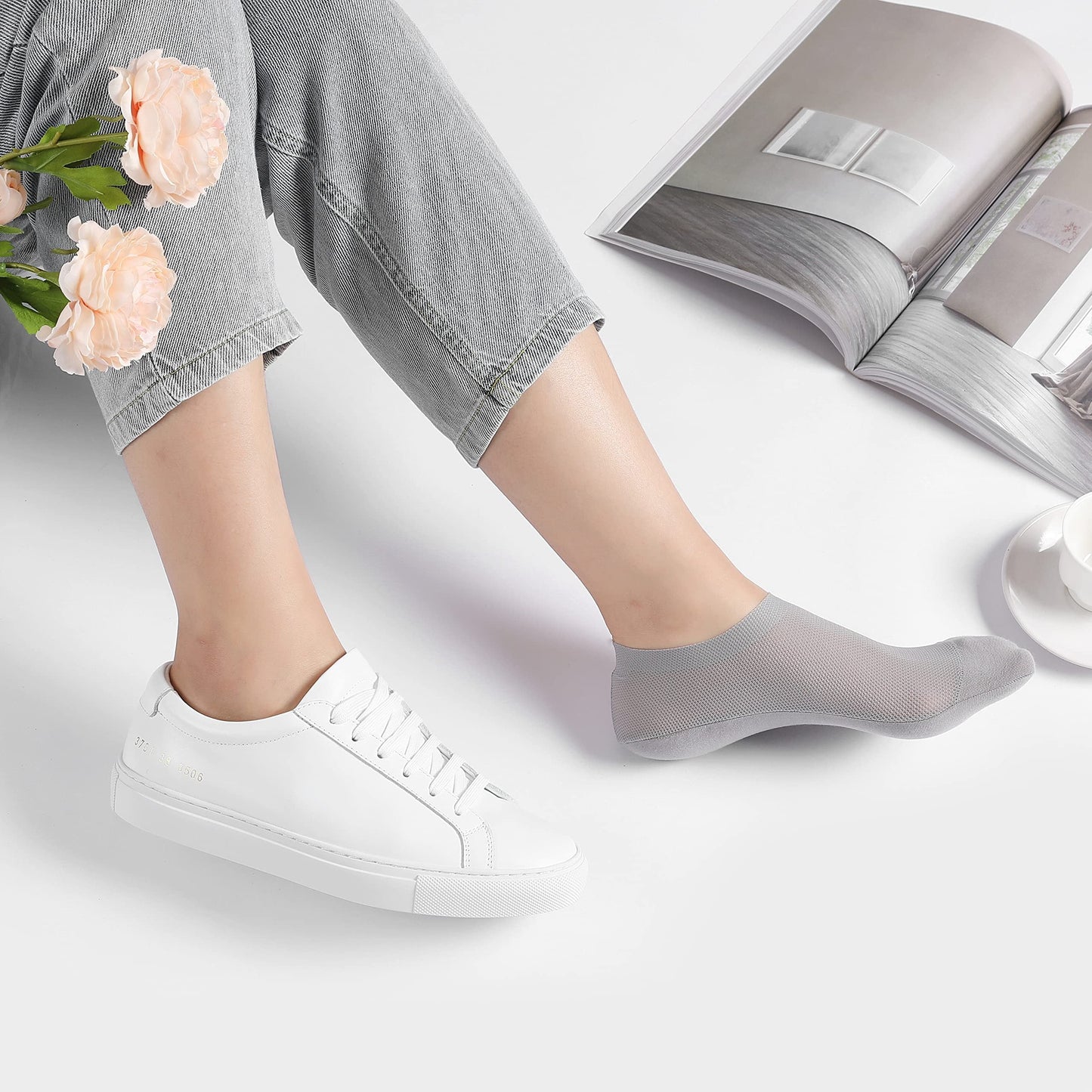 🔥 3er-Pack unsichtbare Socken mit rutschfester Sohle 🧦 – Atmungsaktiv, niedrig geschnitten, rutschfest und schweißabsorbierend