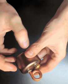 Tragbarer Spirituskocher für den Außenbereich(Inklusive zusätzlicher Antirutschhülle)